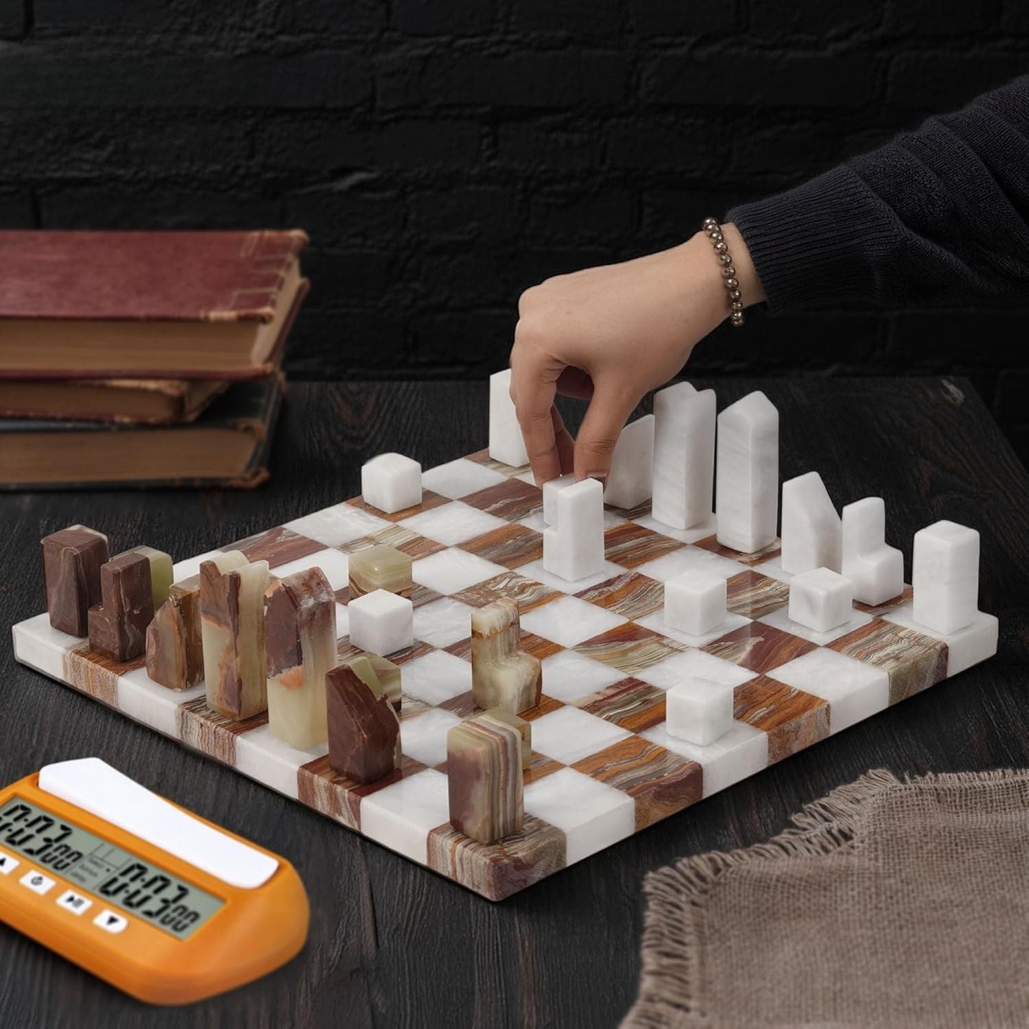 12 Inch White And Green Borderless Marble Chess Board Pieces